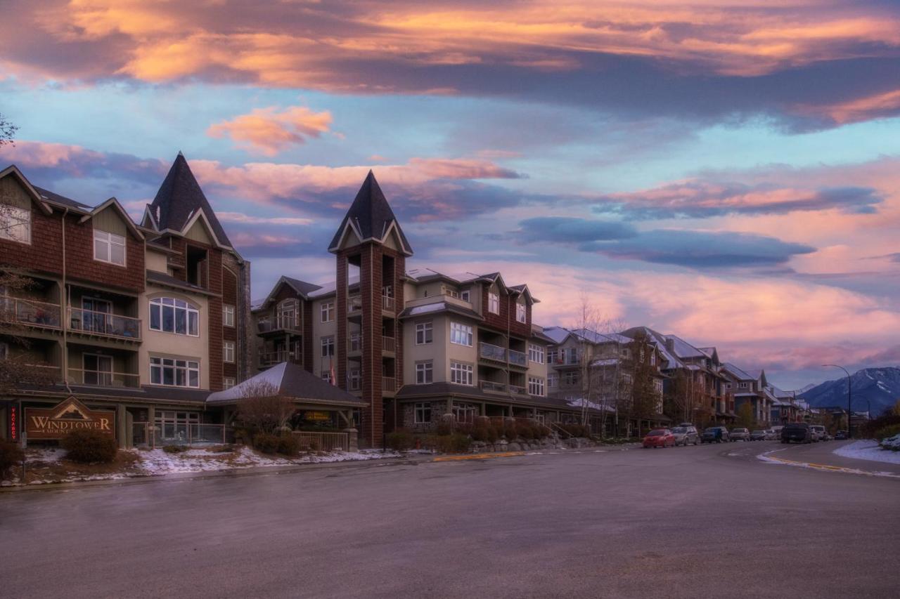 Windtower Lodge - Canmore Eksteriør billede